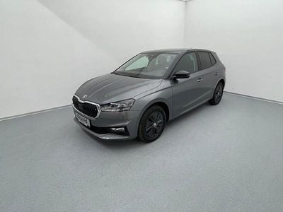 Mittelgrau metallic Gebraucht 2024 Skoda Fabia Selection Kleinwagen | € 21.280 (Guter Preis)