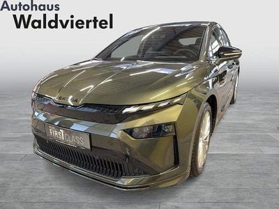 Mittelgrün metallic Gebraucht 2026 Skoda Enyaq iV SportLine SUV | € 56.450 (Etwas zu teuer)
