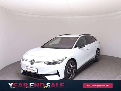 Weiss metallic Neu 2025 VW ID.7 Pro Kombi | € 52.890 (Fairer Preis)