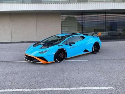Blau Gebraucht 2022 Lamborghini Huracán Coupé | € 599.999