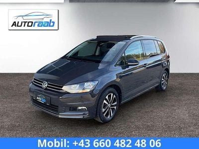 Grau Gebraucht 2020 VW Touran IQ Drive Van / Kleinbus | € 25.750 (Etwas zu teuer)