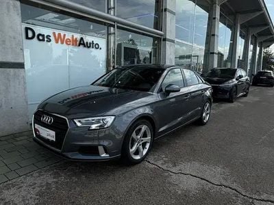 Gebraucht Audi A3 116 PS (85 kW) 2019 Mittelgrau  metallicperleffekt Limousine