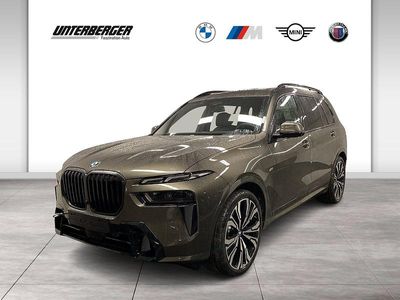 Grau Neu 2025 BMW X7 M Sport SUV | € 113.990
