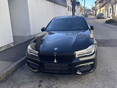 BMW 730