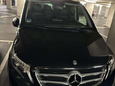 Schwarz Gebraucht 2019 Mercedes 220 Avantgarde Kombi | € 43.000