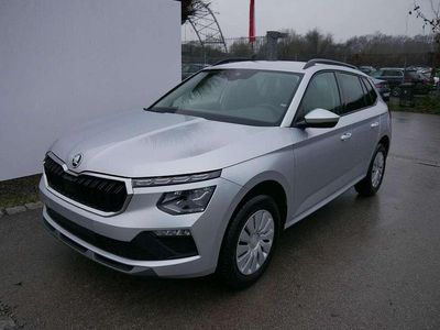 Silber Neu 2025 Skoda Kamiq Selection SUV | € 30.357 (Fairer Preis)