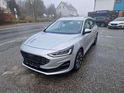Silber Gebraucht 2023 Ford Focus Titanium Kombi | € 16.300 (Fairer Preis)