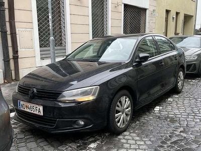 gebraucht VW Jetta Highline 16 TDI DPF Aut.