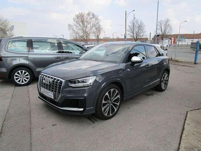 Grau Gebraucht 2019 Audi SQ2 SUV | € 28.900