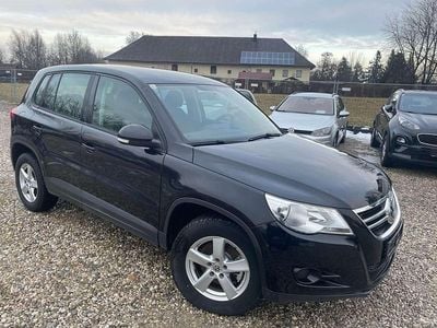 Gebraucht VW Tiguan Trendline 140 PS (102 kW) 2008 Schwarz SUV