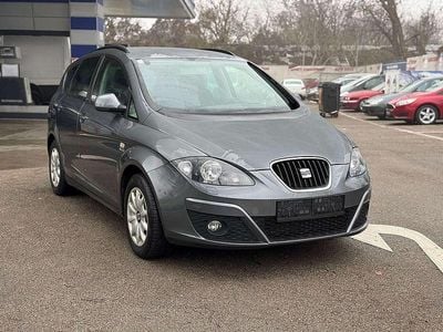 Grau Gebraucht 2014 Seat Altea XL Van / Kleinbus | € 6.490 (Etwas zu teuer)