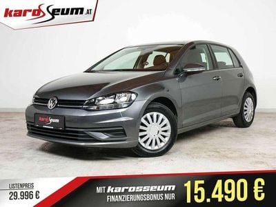 Grau Gebraucht 2019 VW Golf VII Trendline Limousine | € 16.190 (Fairer Preis)