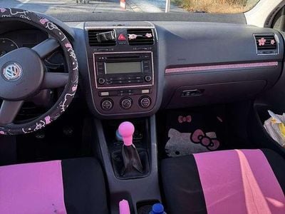 Schwarz Gebraucht 2004 VW Golf IV Comfortline Limousine | € 2.100 (Etwas zu teuer)