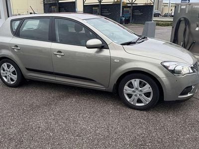 Gebraucht 2012 Kia Ceed Kleinwagen | € 6.999 (Superpreis)