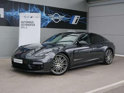 Grau Gebraucht 2019 Porsche Panamera Sport Kombi | € 79.980