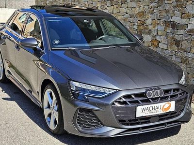 Neu Audi A3 S-Line 150 PS (110 kW) 2025 Grün Kleinwagen