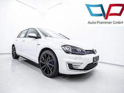 Weiß Gebraucht 2017 VW Golf VII GTE Limousine | € 21.989 (Teuer)
