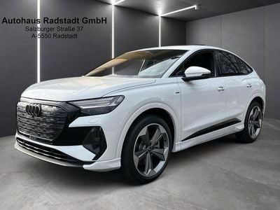 Weiss metallic Gebraucht 2024 Audi Q4 Sportback e-tron Advanced Plus SUV | € 63.900