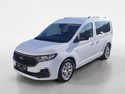 Neu Ford Tourneo Titanium 122 PS (89 kW) 2026 Weiß Kombi