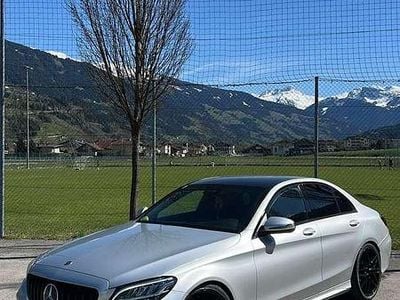Silber Gebraucht 2020 Mercedes C300 AMG line Limousine | € 29.990