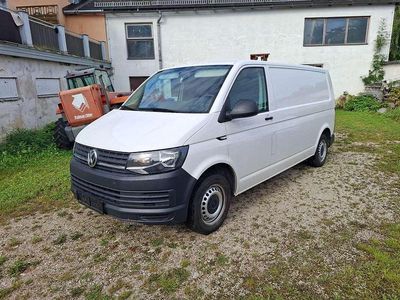 Weiß Gebraucht 2016 VW T6 Van | € 10.000