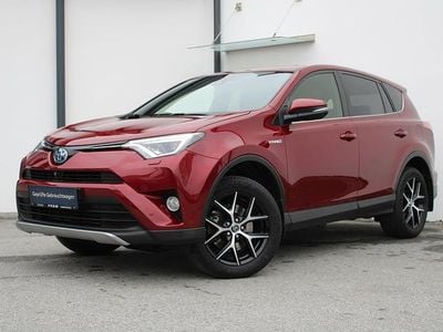 Gebraucht Toyota RAV4 Lounge 155 PS (114 kW) 2018 Mittelrot  metallic SUV