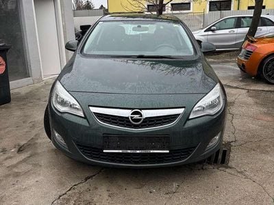 Gebraucht 2011 Opel Astra Sport Limousine | € 4.800 (Teuer)