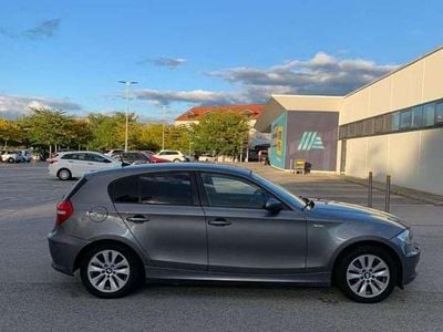 Gebraucht BMW 116 116 PS (85 kW) 2009 Silber Kleinwagen
