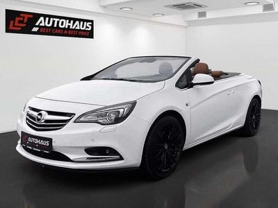 Weiß Gebraucht 2017 Opel Cascada Innovation Cabrio | € 16.880