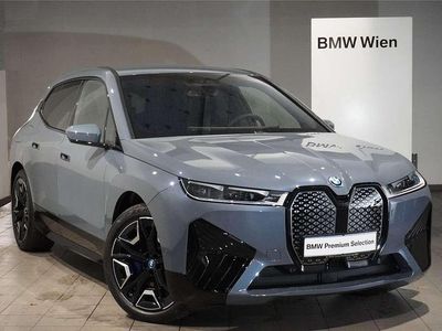 Gebraucht BMW iX Sport Line 385 kW (524 PS) 2025 Grau SUV