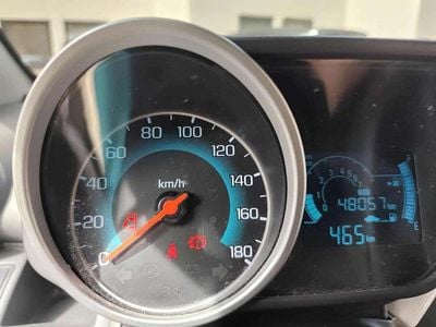 Weiß Gebraucht 2014 Chevrolet Spark LT Kleinwagen | € 4.200