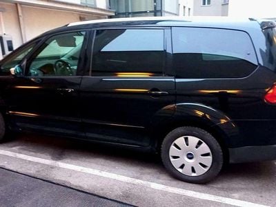Schwarz Gebraucht 2013 Ford Galaxy Trend Van / Kleinbus | € 11.900