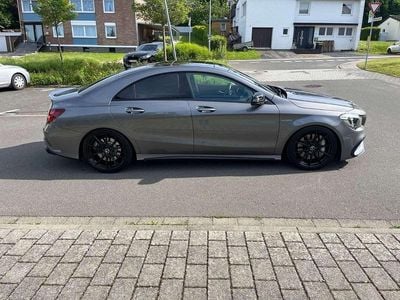 Grau Gebraucht 2014 Mercedes CLA45 AMG AMG Coupé | € 25.290 (Etwas zu teuer)
