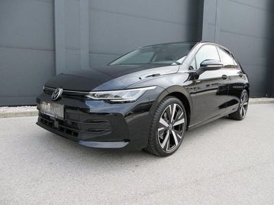 Schwarz metallic Neu 2025 VW Golf VIII Limousine | € 27.990 (Superpreis)