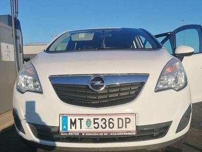 Gebraucht Opel Meriva Color Edition 101 PS (74 kW) 2011 Van / Kleinbus