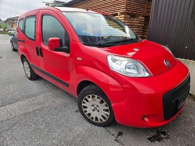 Gebraucht Fiat Fiorino 75 PS (55 kW) 2012 Rot Van / Kleinbus