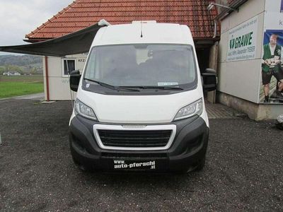 Weiß Gebraucht 2018 Peugeot Boxer Van | € 42.990
