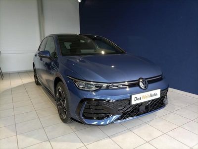 Gebraucht VW Golf VIII Sport 150 PS (110 kW) 2025 Mittelblau  normal