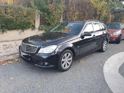 Gebraucht 2011 Mercedes C200 Elegance Kombi | € 9.000 (Etwas zu teuer)