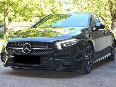 Gebraucht Mercedes A180 116 PS (85 kW) 2019 Schwarz Limousine