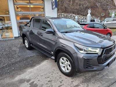 Gebraucht Toyota HiLux Sport 204 PS (150 kW) 2023 Grau Abholung