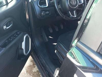 Gebraucht 2015 Jeep Renegade Limited SUV | € 16.000