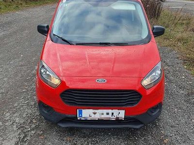 Gebraucht Ford Transit 101 PS (74 kW) 2019 Rot