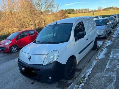 Weiß Gebraucht 2012 Renault Kangoo Kombi | € 2.200