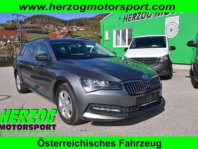 Grau Gebraucht 2021 Skoda Superb Kombi | € 23.940 (Fairer Preis)