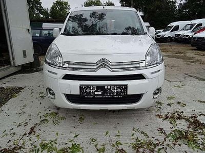 Weiß Gebraucht 2015 Citroën Berlingo Van / Kleinbus | € 5.990 (Fairer Preis)