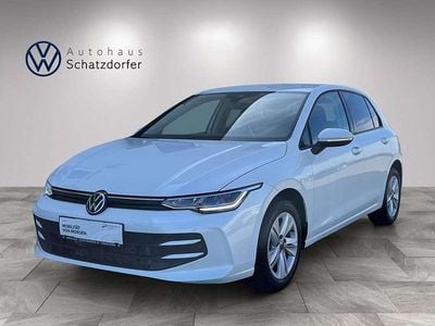 Weiß Gebraucht 2024 VW Golf VIII Life Limousine | € 27.380 (Etwas zu teuer)
