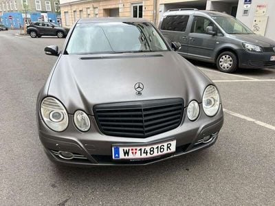 Mercedes E200
