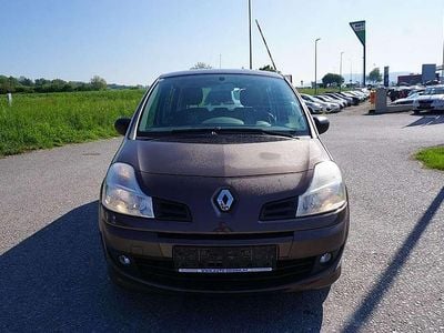 Braun Gebraucht 2012 Renault Modus Van / Kleinbus | € 1.890 (Superpreis)