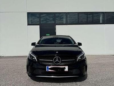 Schwarz Gebraucht 2017 Mercedes A180 Limousine | € 13.200